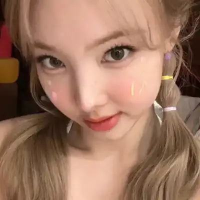 郑逸晨